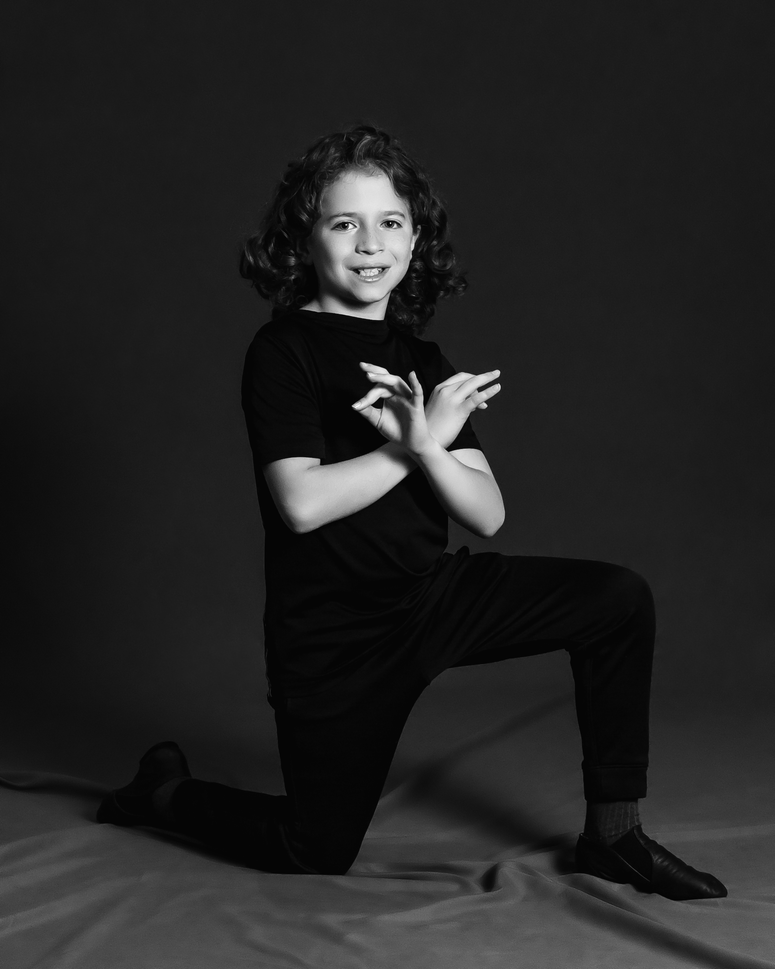 2021 Aviv Headshot and Dance Session-143-Edit